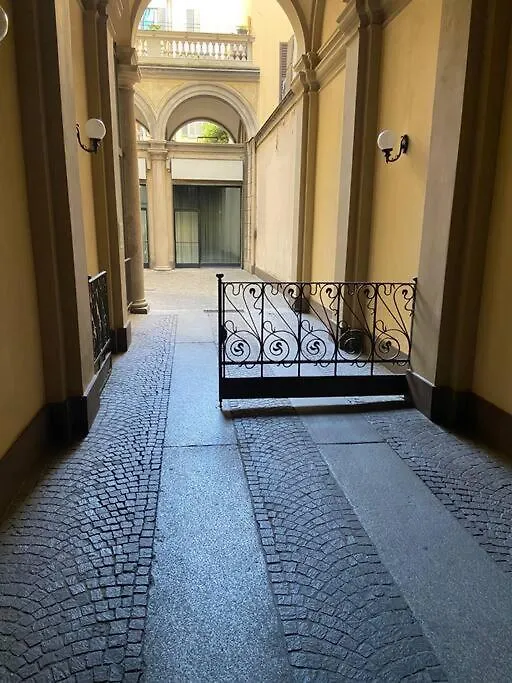 Appartamento Magnifico - Porta Venezia - Wifi Milan Apartment