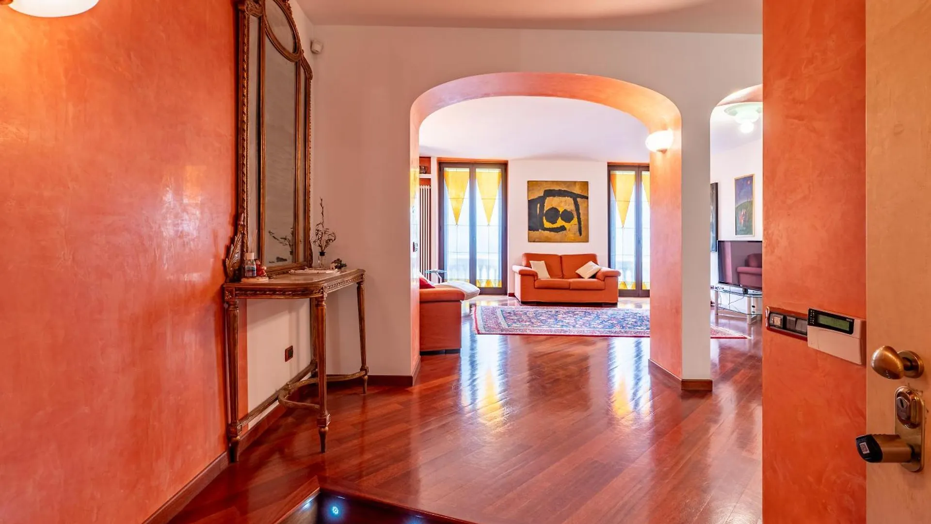 Appartamento Magnifico - Porta Venezia - Wifi Milan Apartment